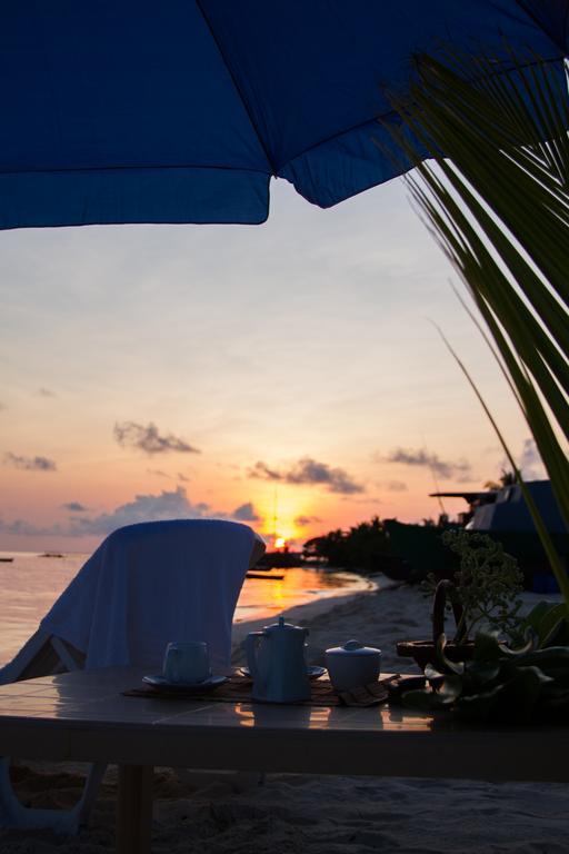 Alvi Star Inn Thulhaadhoo ภายนอก รูปภาพ