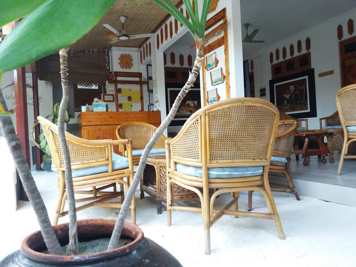 Alvi Star Inn Thulhaadhoo ภายนอก รูปภาพ